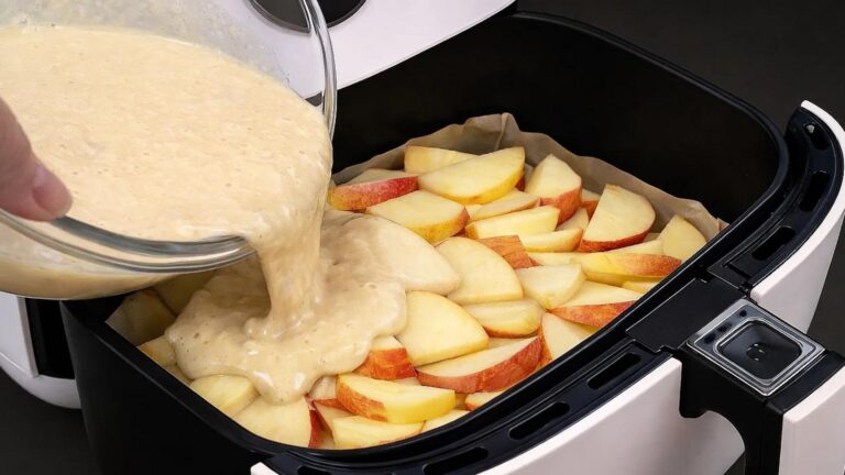 This simple trick transforms apples into a fluffy, oven-free dessert… you’ll love it!