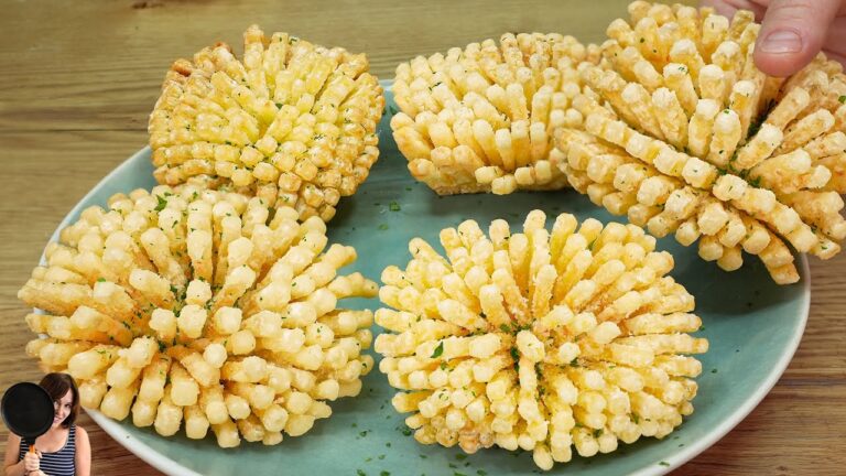 2 Crispy Potato Recipes: Discover Super Crunchy Flourless Potato Flowers!