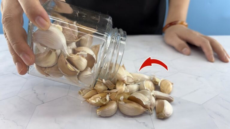 5 Simple Ways to Store Garlic Without Shrinking or Sprouting Forever!