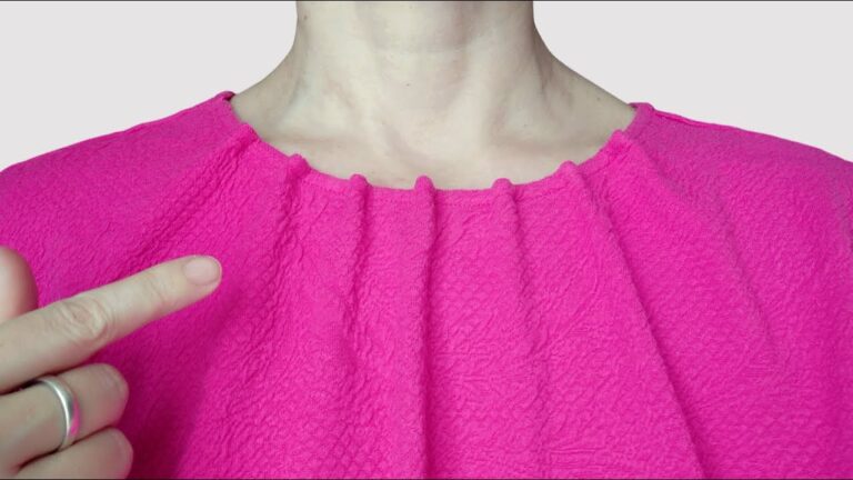 7 Genius Ways to Tighten Your T-Shirt Neckline You Must Try Today!