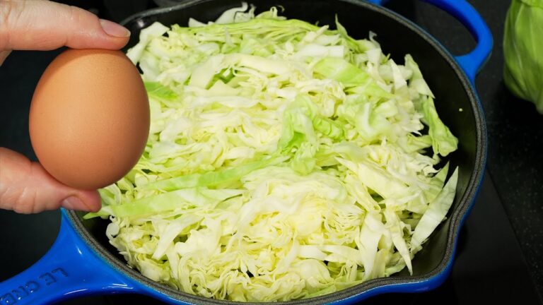 Discover 7 Reasons Why Cabbage with Onions Beats Meat for Flavor!