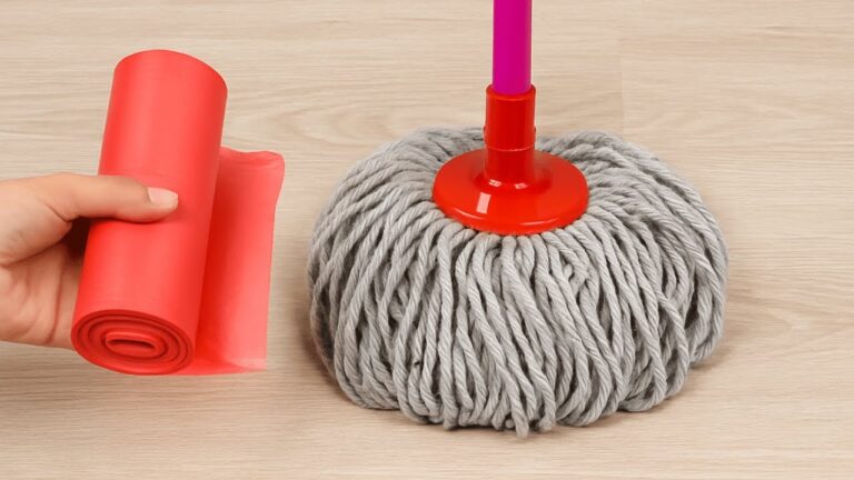 Transform Your Floors: 7 Steps with the Garbage Bag Trick for a Shine Like New!