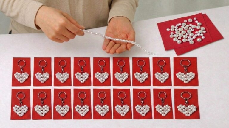 50 Charming Heart Keychains to Make and Sell This Valentine’s Day!